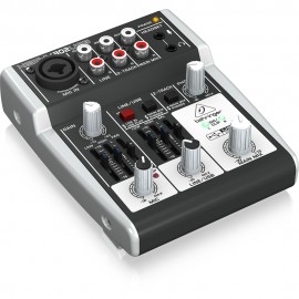 Смесителен пулт 1 моно + 1 стерео Behringer Xenyx 302USB