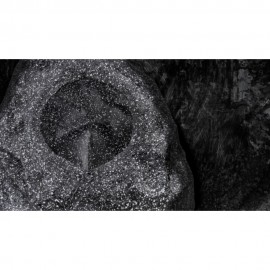 Водоустойчива тонколона за градина с форма на камък Helvia STONE-640XGR
